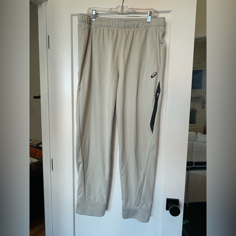 ASICS cream/beige joggers/sweatpants XL
